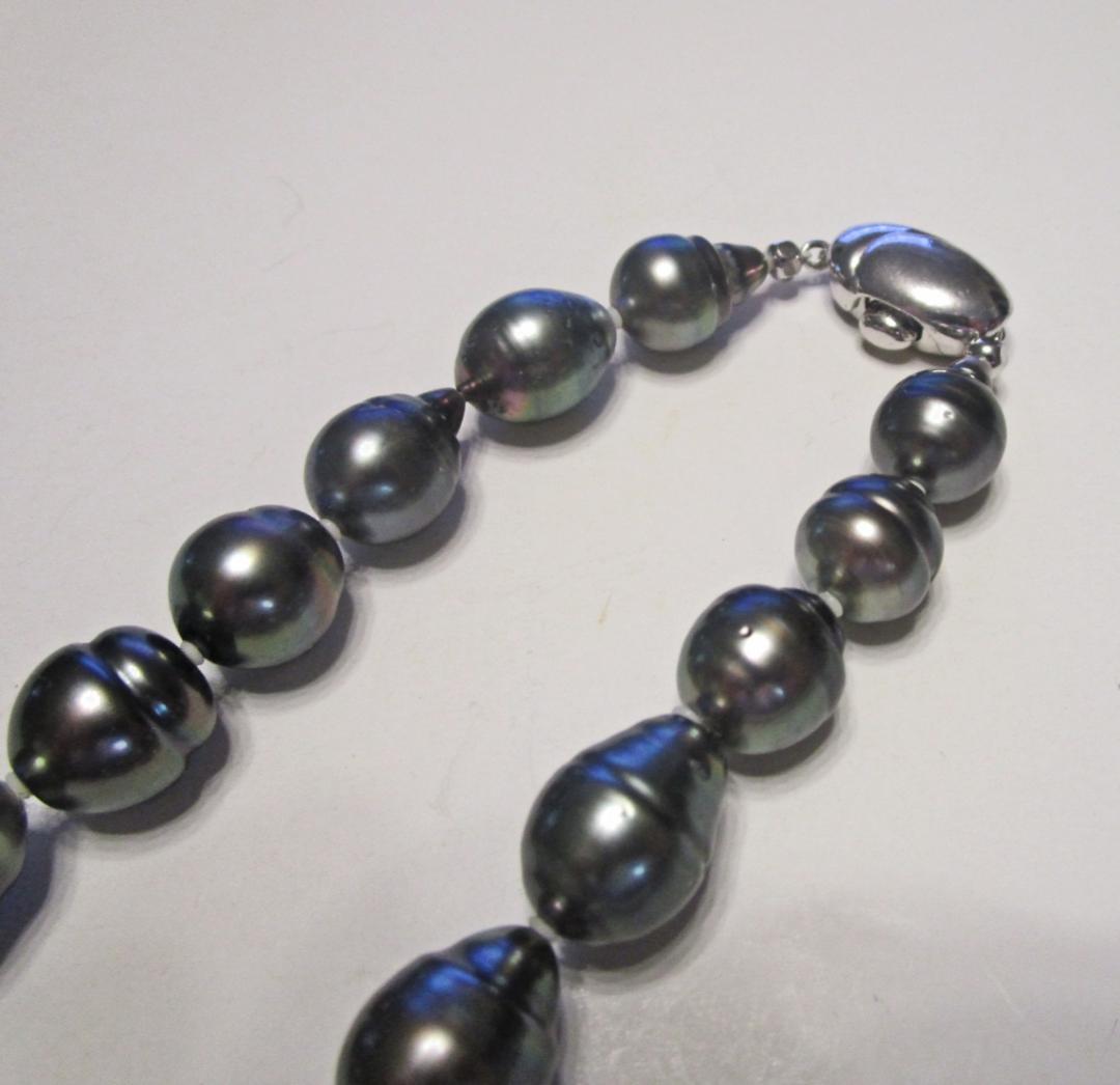 専用☆美品☆希少黒蝶本真珠ネックレス ９.３-１２.８ミリ ブラック