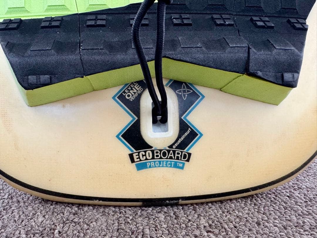 【中古品】ファイヤーワイヤーサーフボード TOMO EVO ショート(ケース付)