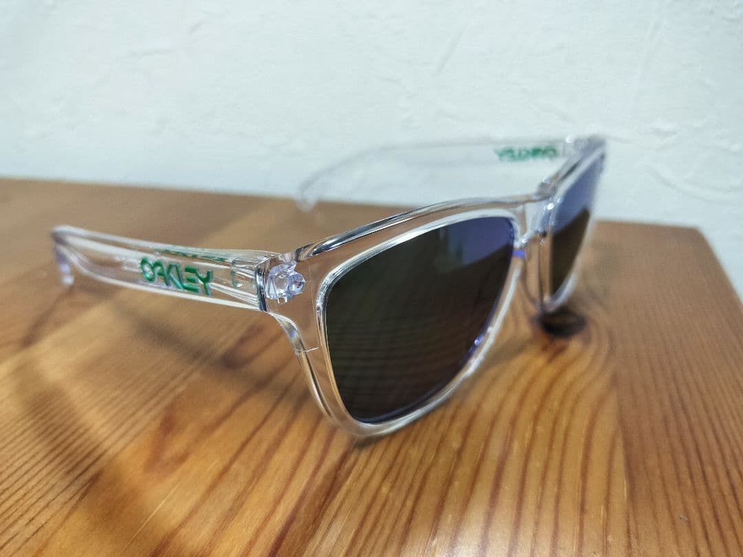 美品 OAKLEY FROGSKINS