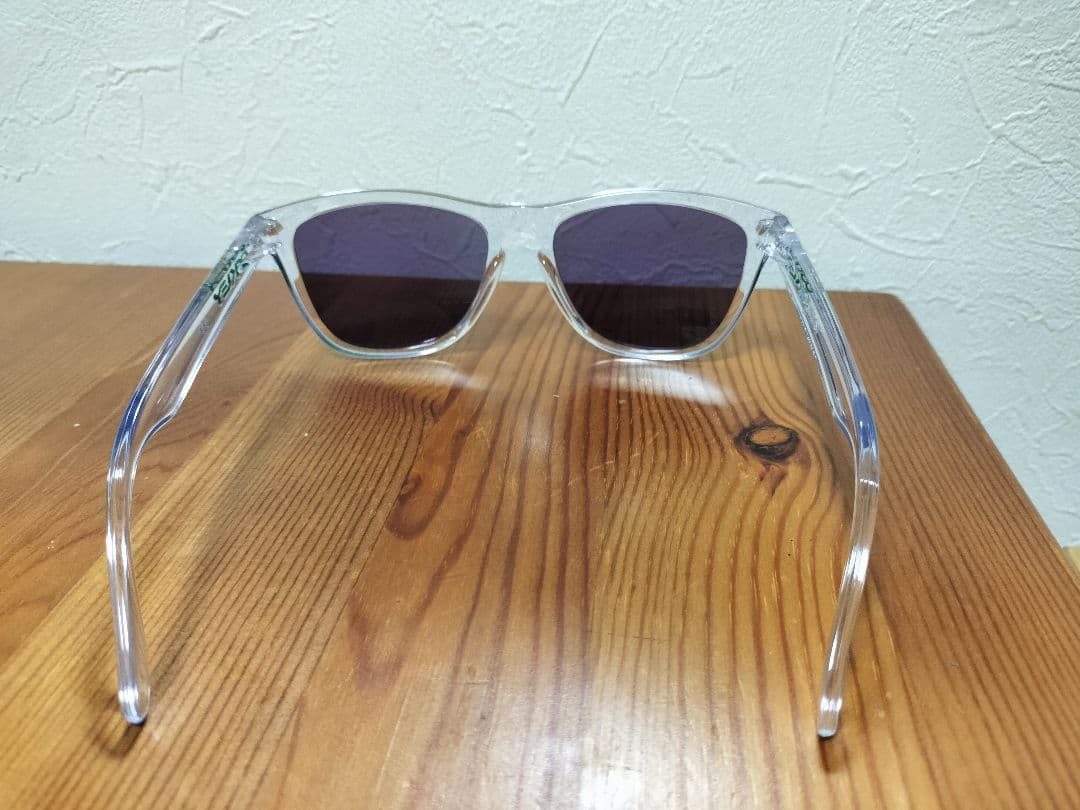美品 OAKLEY FROGSKINS