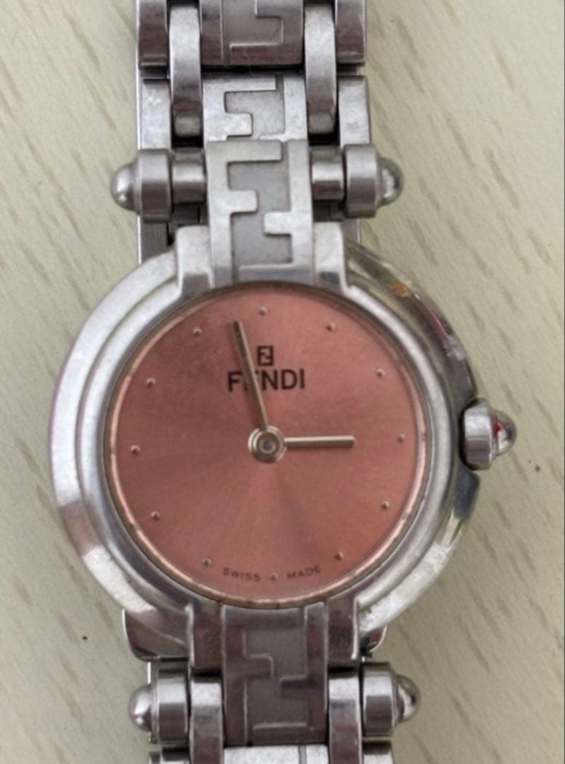 Fendi 腕時計 クォーツ ローズゴールド