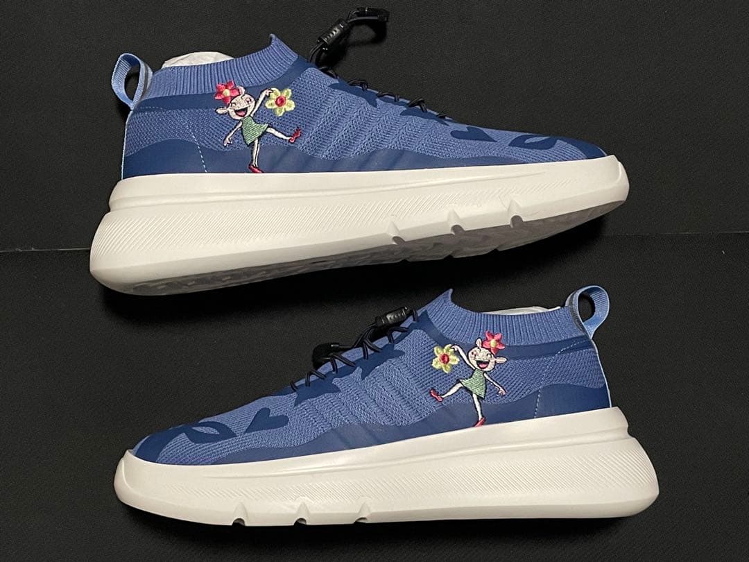 アルベロベロ　オレボレブラ　スニーカー　Lサイズ