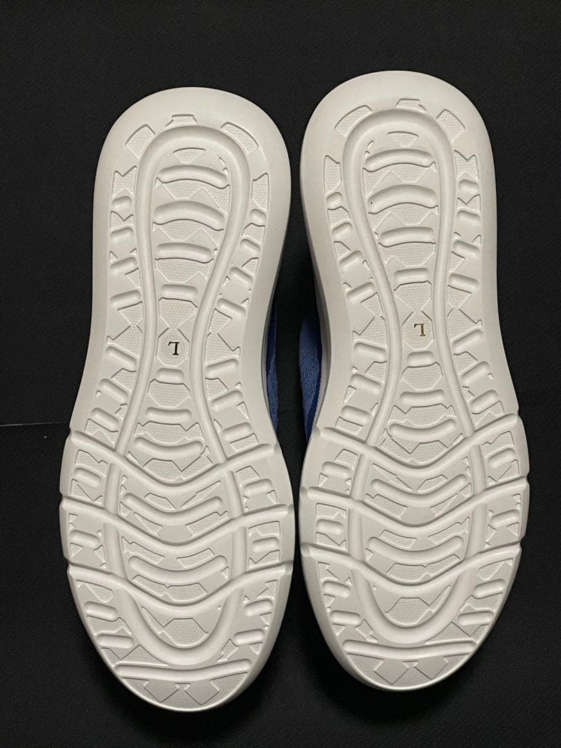 アルベロベロ　オレボレブラ　スニーカー　Lサイズ