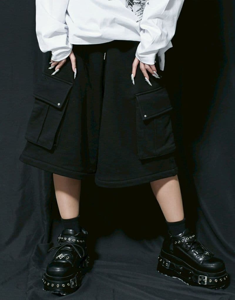 REFLEM　福袋　セパレートワイドスウェットカーゴパンツ　最安値