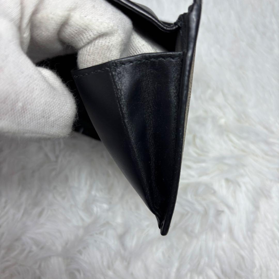 ✨美品✨ グッチ GGスプリーム 二つ折り財布 アニマリエ レザー 蛇 ヘビ