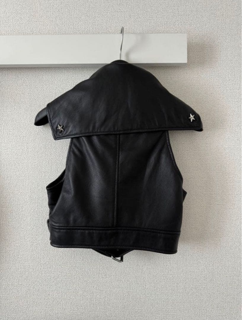 ジャンポールゴルチエレザーベスト