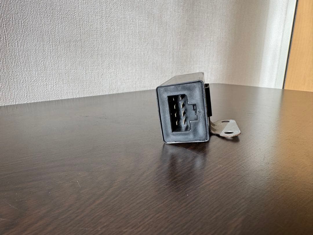 日産純正 R32 スカイライン パワーウィンドウアンプ 28515-01U00