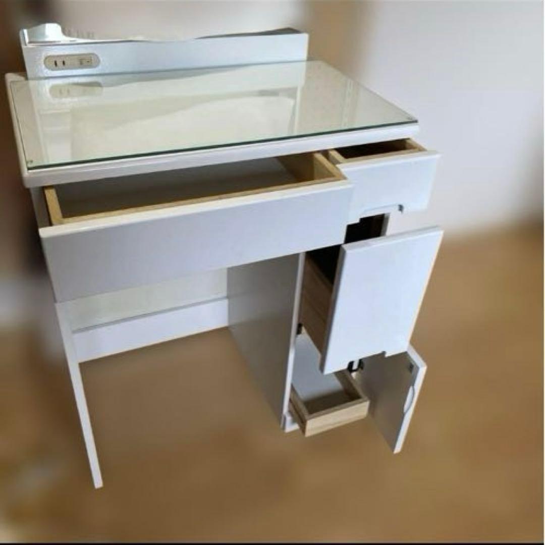 ドレッサー　化粧台　鏡台 照明付き　ホワイト