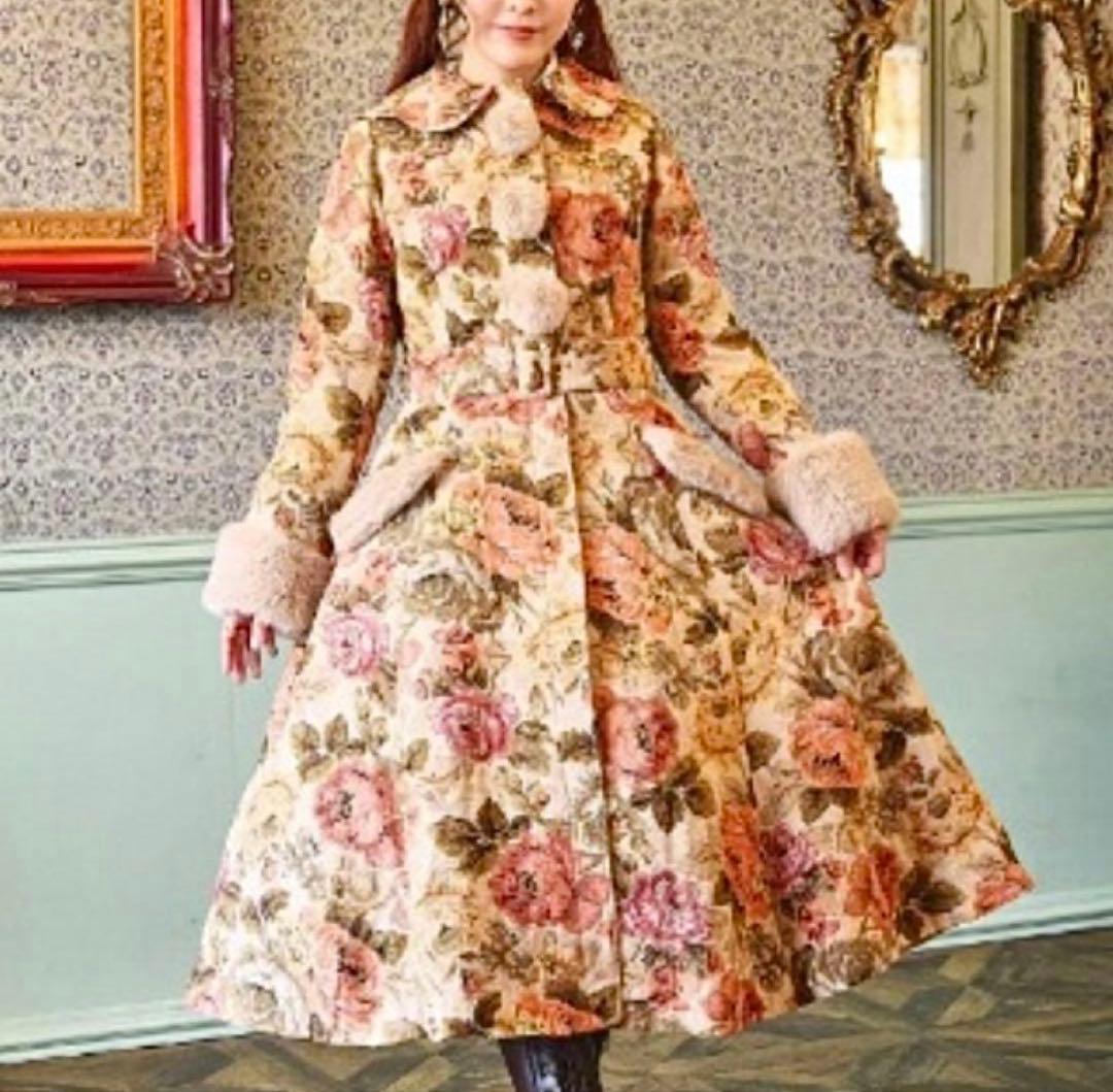 しまむら ✕ クラロリくる実コラボ ノエルドメモワール　ゴブランファーコート