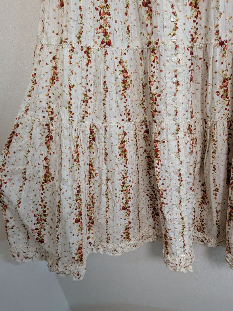 ピンクハウス　いちご柄　ノースリーブワンピース