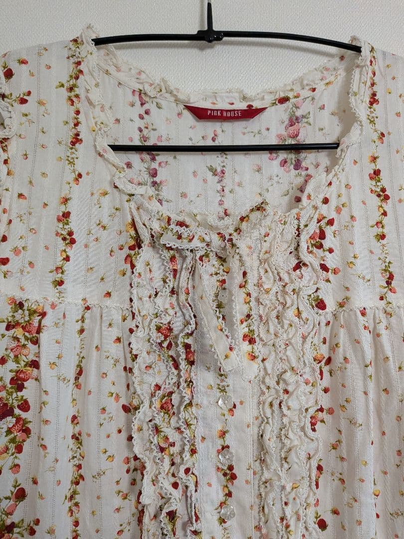 ピンクハウス　いちご柄　ノースリーブワンピース