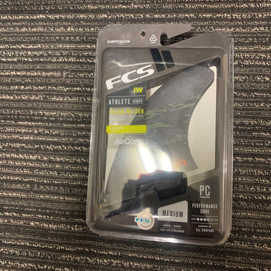 JULIAN WILSON Mサイズ 8