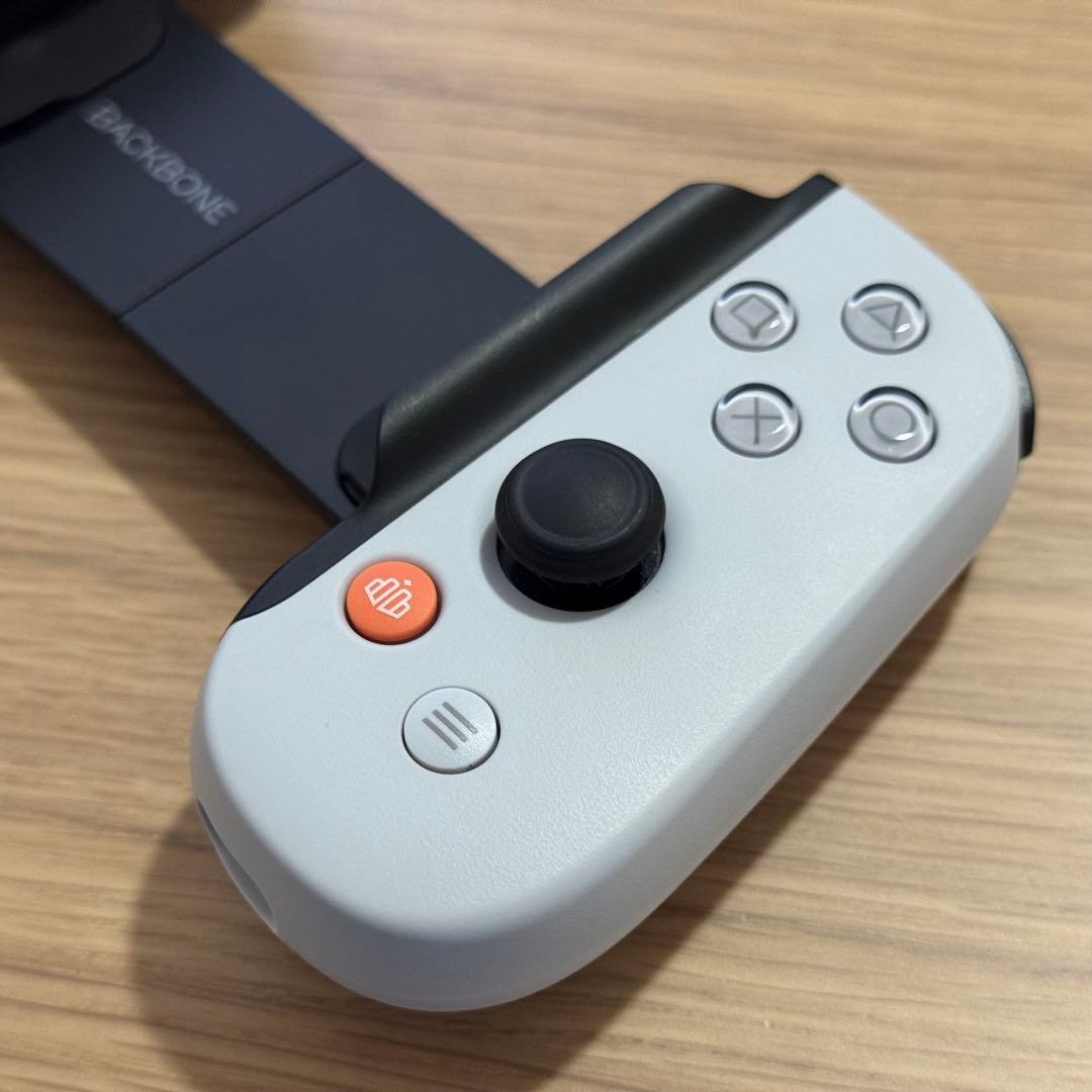 Backbone One (USB-C) 第2世代 ゲームコントローラ