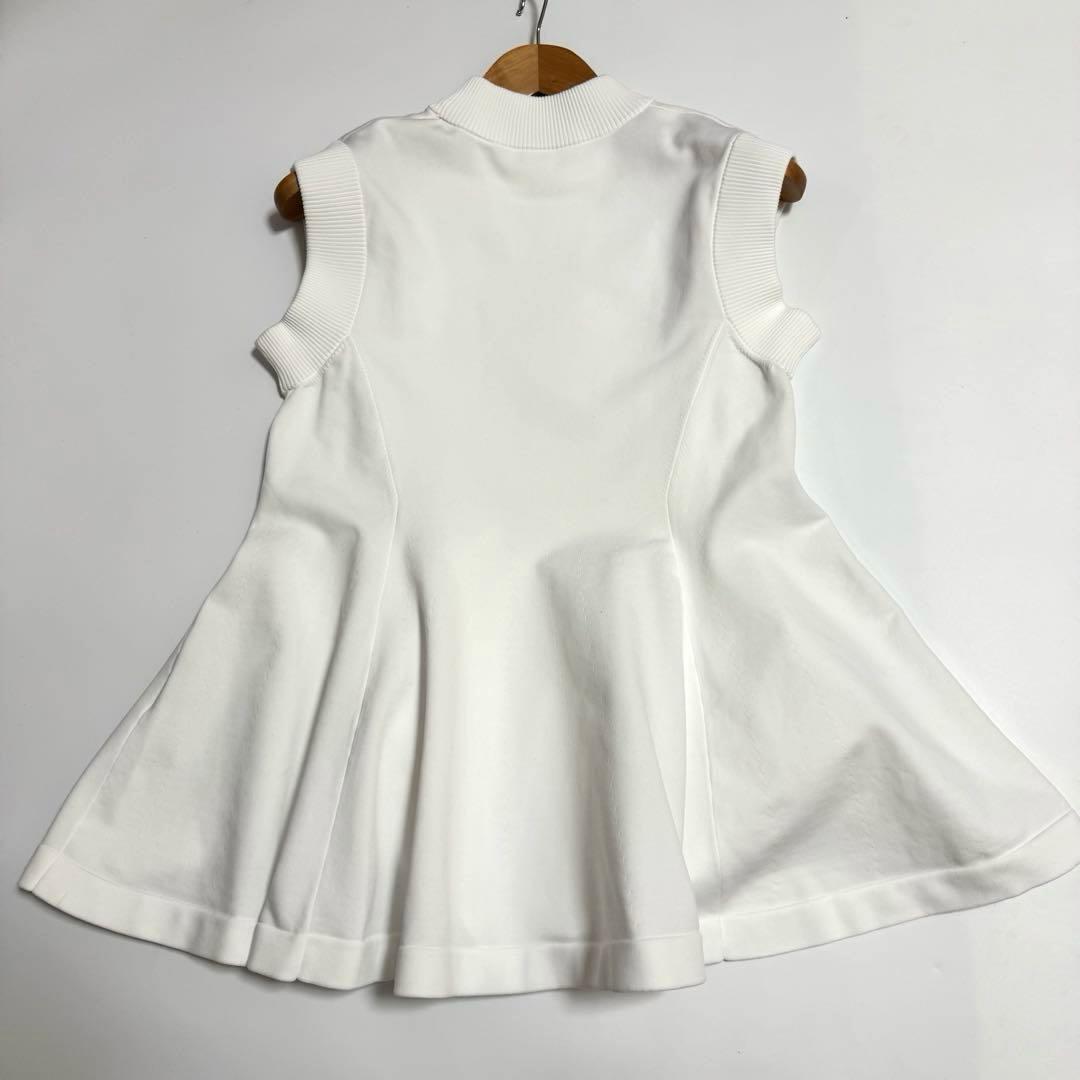 ２点おまとめ！ADORE アドーア エアリーフォルムニット 白 ノースリーブ