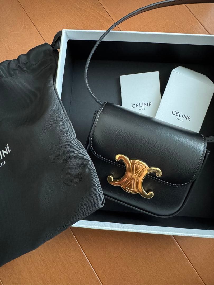 CELINE ミニクロード
