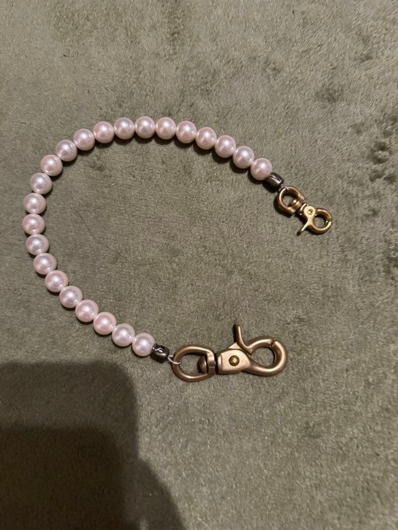 ブルーナボイン　パール　チェーンウォレット