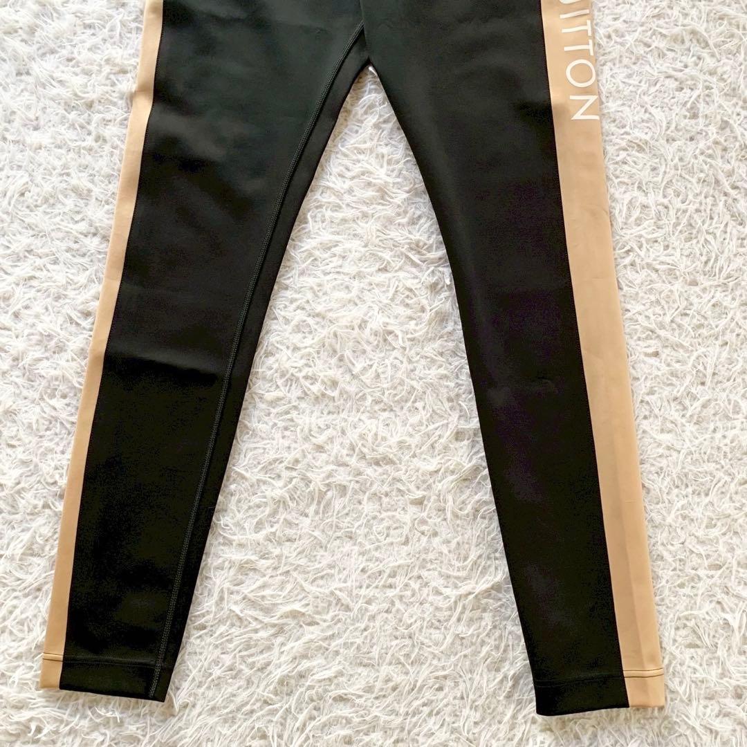 ルイヴィトン　ヴィタミンズ　シャイニー　レギンスパンツ　モノグラム　サイドライン