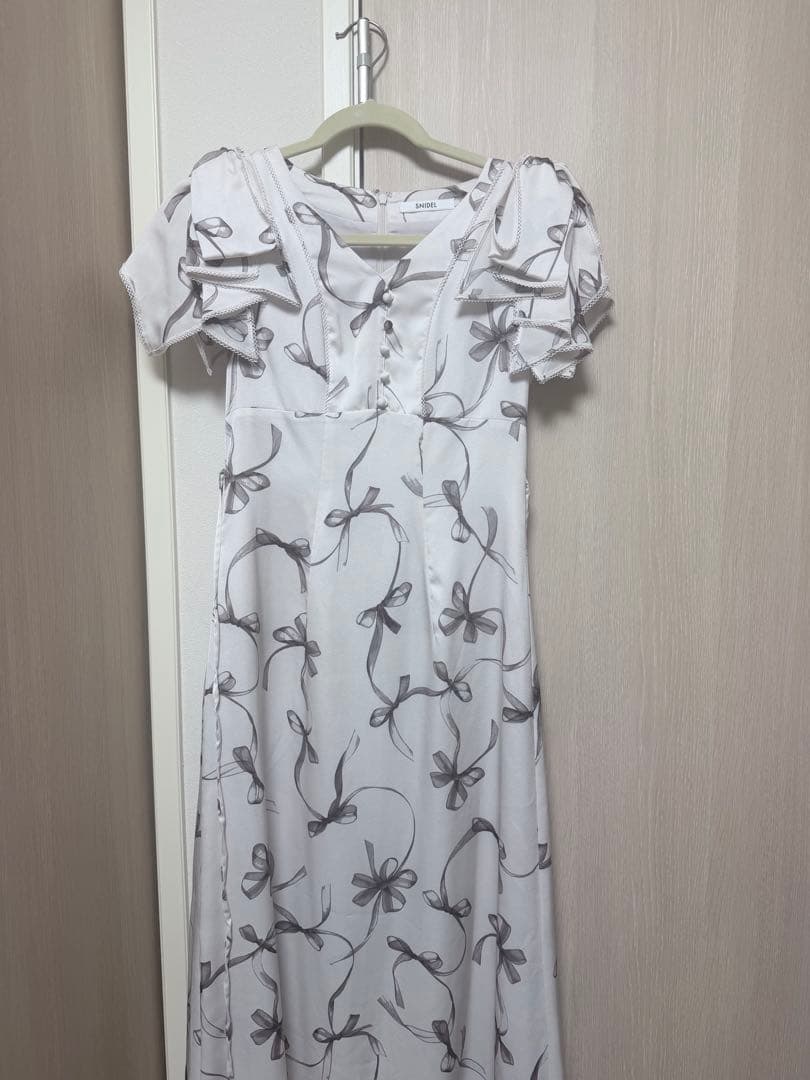 Sustainableリボンプリントワンピース　0サイズ　ピンクベージュ