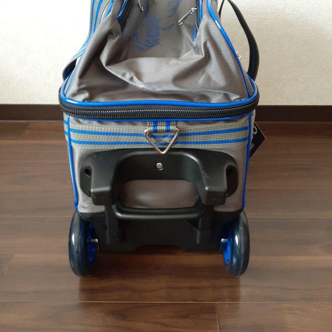 DV8 BD210 コンパクトダブルローラーバッグ