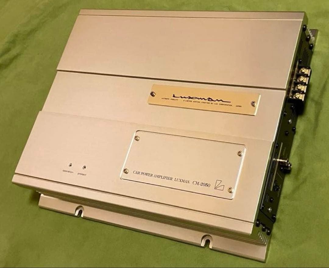 LUXMAN CM-2050 ラックスマン カーオーディオパワーアンプ②
