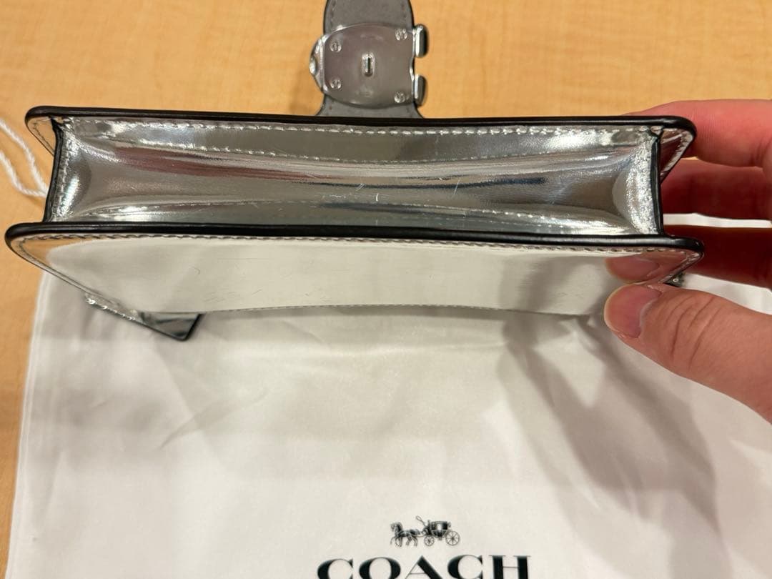 コーチ　タビー クロスボディ リストレット