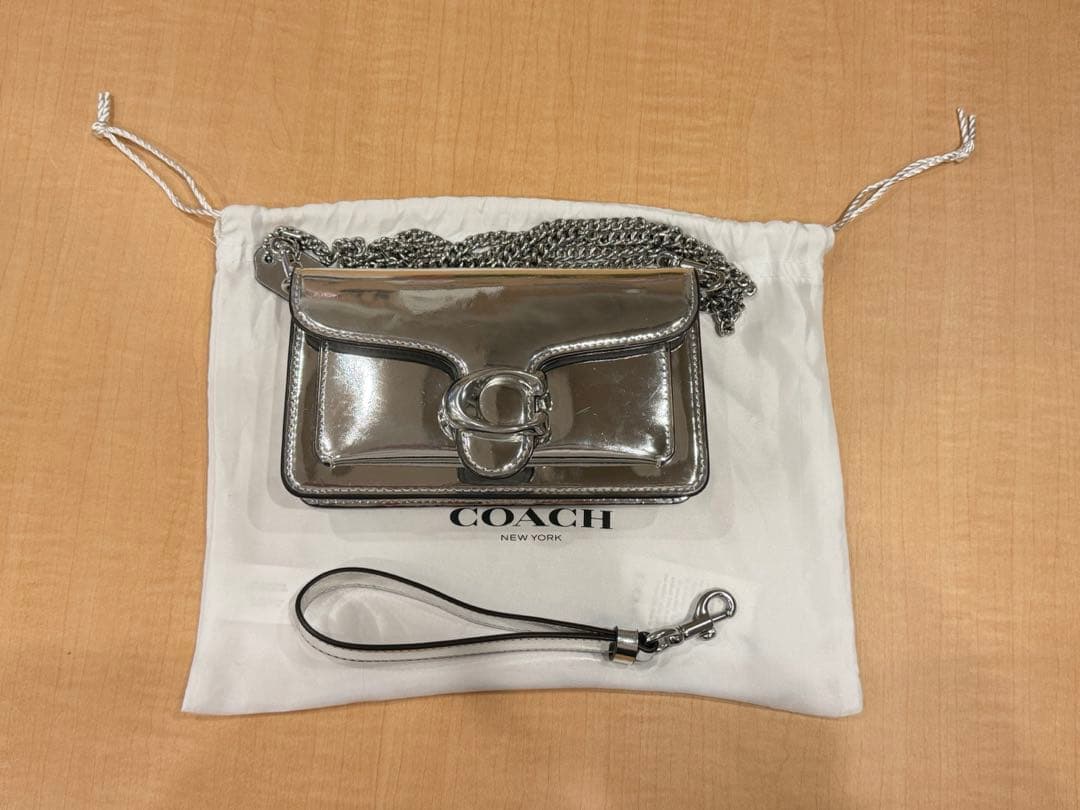 コーチ　タビー クロスボディ リストレット