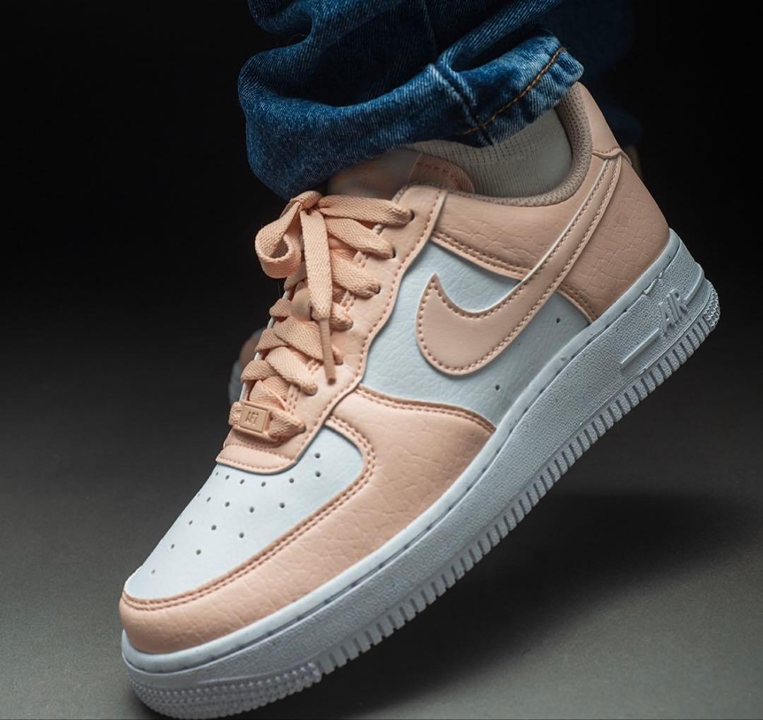 国内正規 エアフォース1 ウィメンズ レディース ピンク ホワイト 24.5