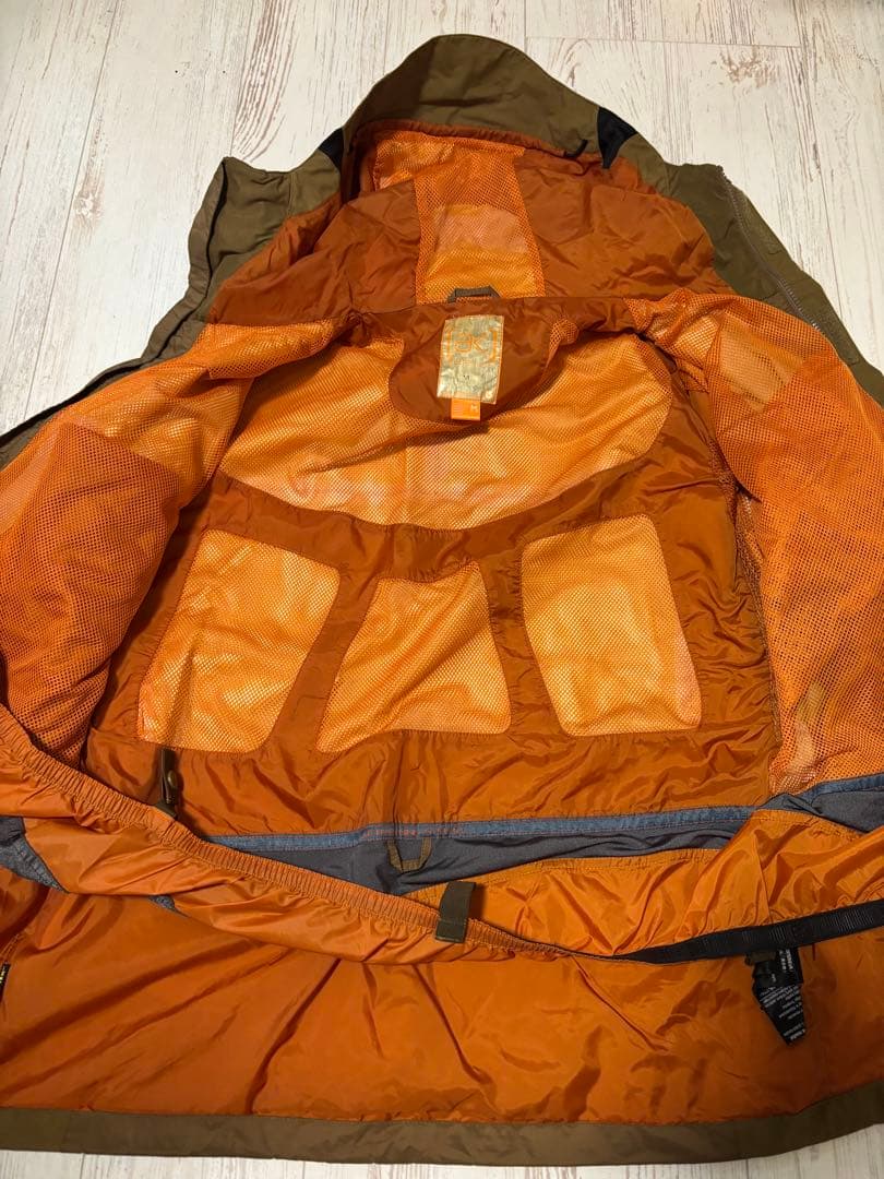 Burton ak GORE-TEX スノボーウェア　バートン