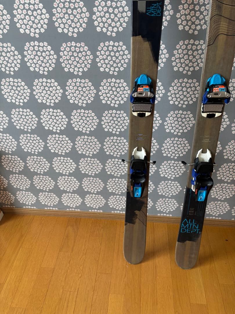 週末限定値引き　LINE Prophet スキー バインディング付き