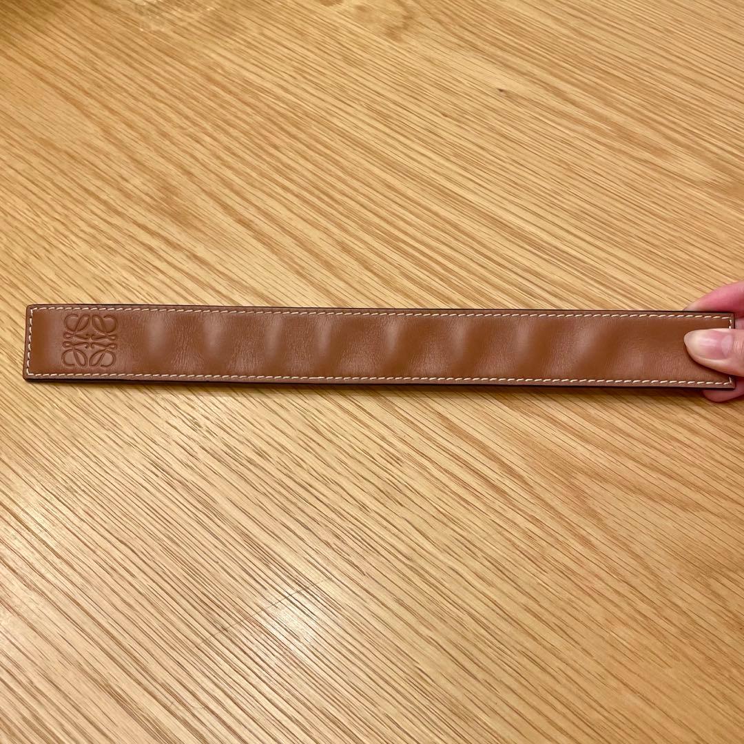 ロエベ loewe レザーバングル