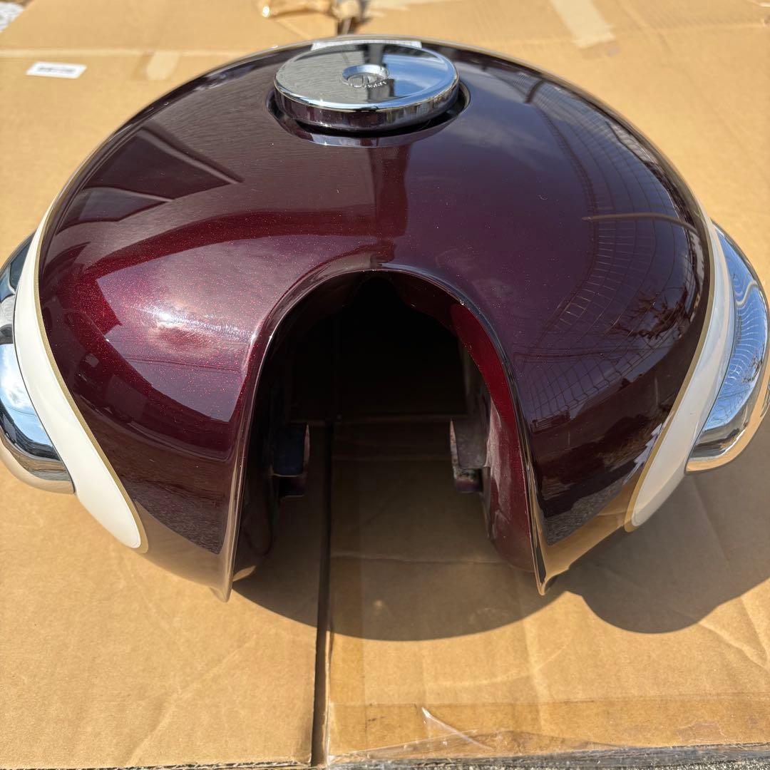 W650 純正タンク