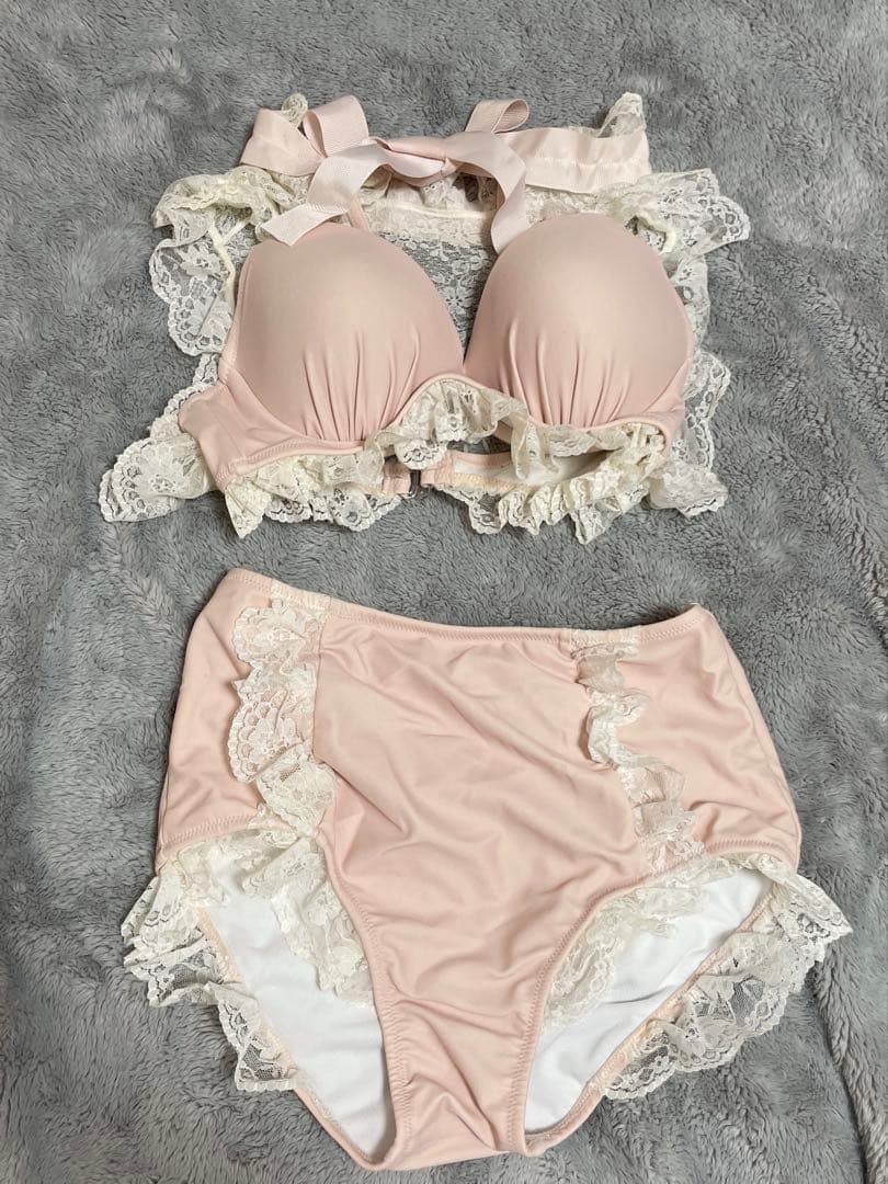 swankiss 水着 ビキニ　ピンク　レース　リボン　フリル