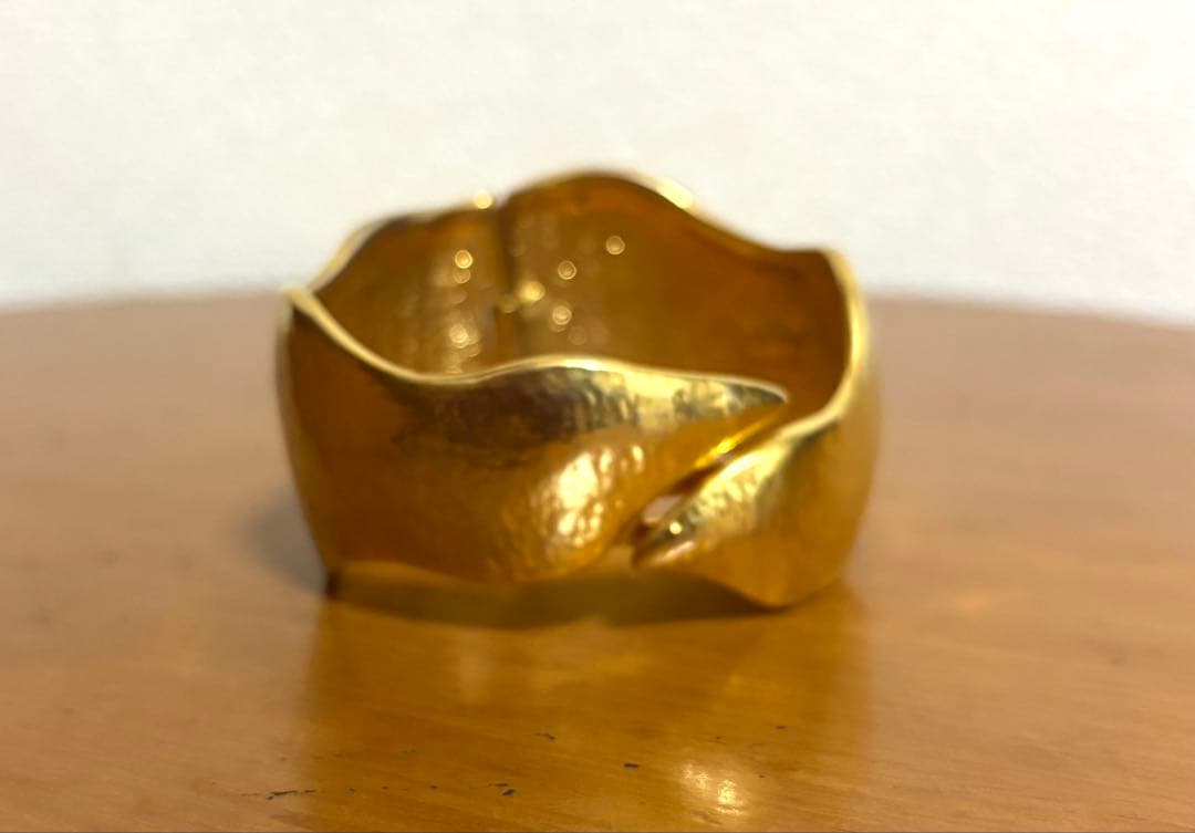 美品 Yves Saint Laurent サンローラン ブレスレット バングル