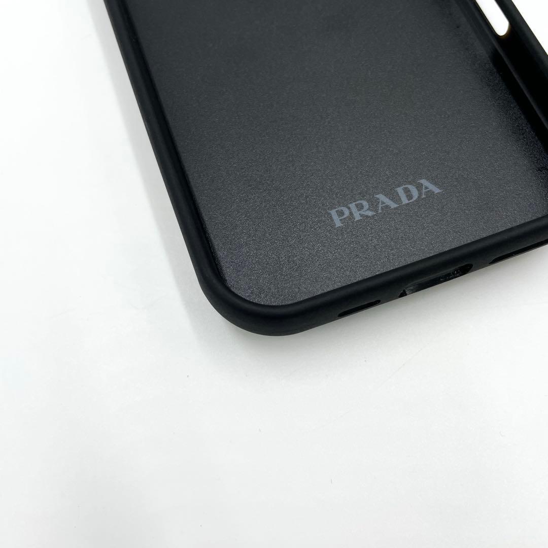 【ほぼ未使用】PRADA iPhone16 スマホケース