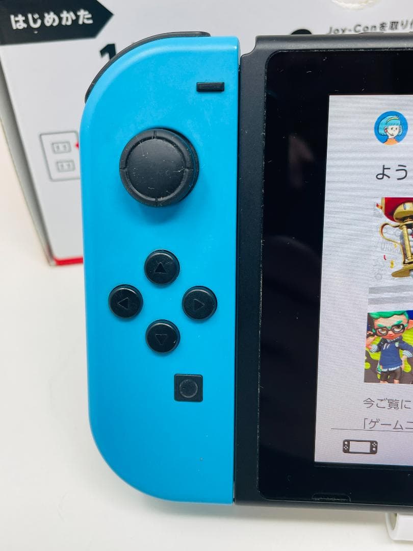 【完品・美品】Nintendo Switch バッテリー強化版 (Z07