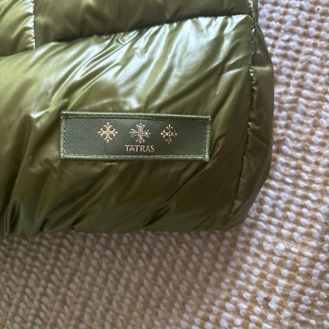 タトラス　ダウンベスト