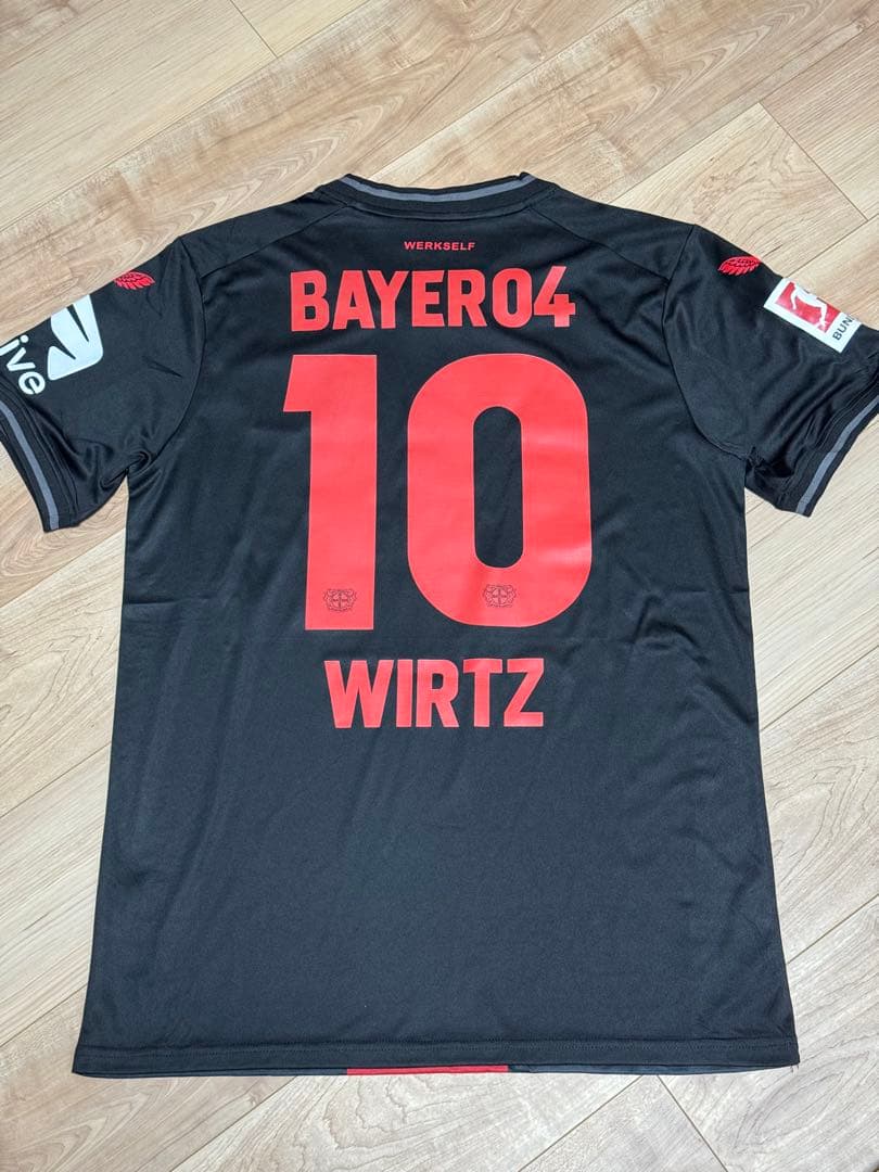 レヴァークーゼン 23/24 ホームレプリカユニフォーム 10番 ヴィルツ