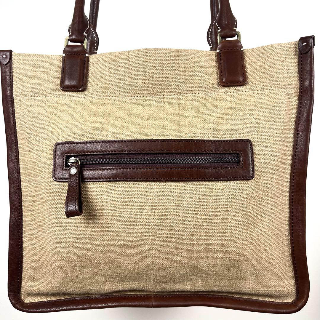 ダコタ　トートバッグ　ビッグロゴ　エンボス　スクエア　ハンドバッグ　タグ付き