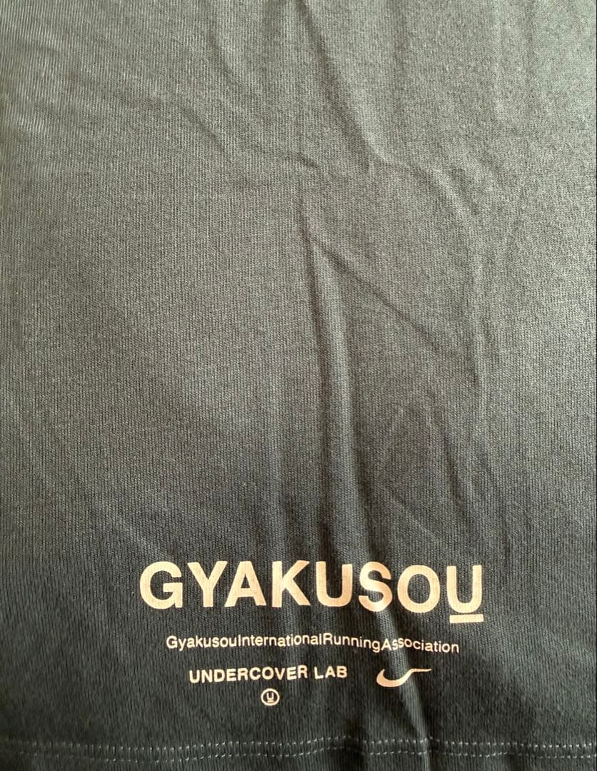 新品Nike Gyakusou Yoyogi Park Tシャツ