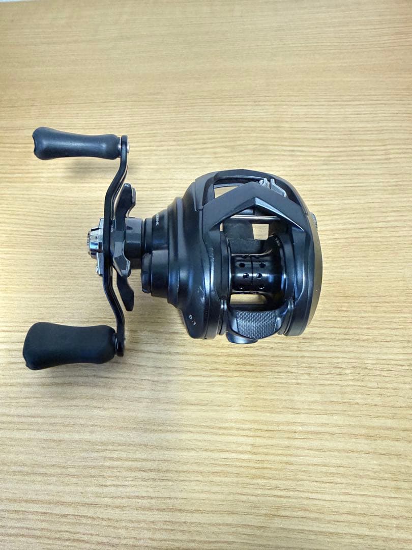 最終値下げ)ダイワ　タトゥーラ80 (ギア比8.1