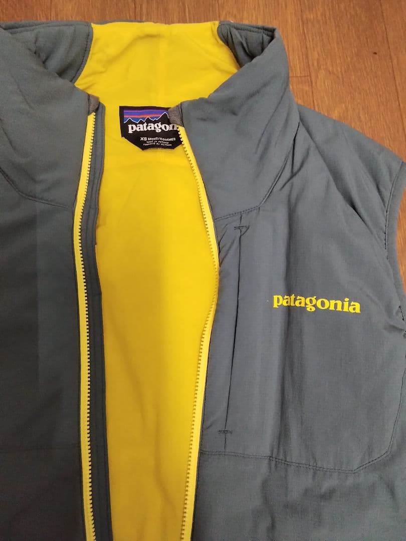 新品未使用　patagonia　ダウンベスト