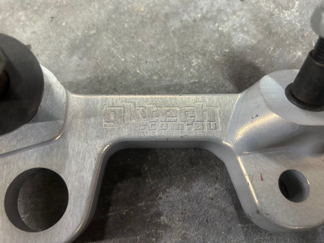 gktech シルビア ナックルアダプター