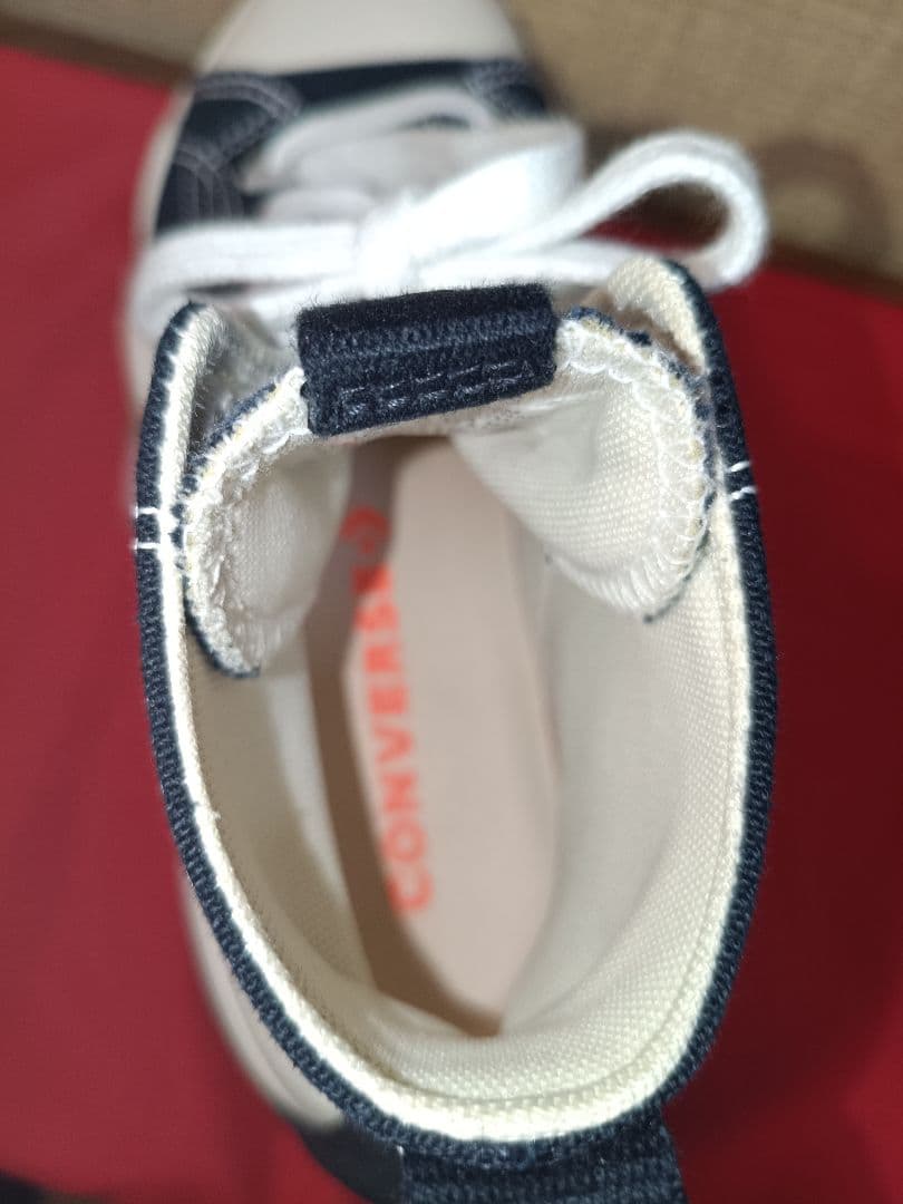 韓国限定 ランスター モーション ハイカット(CONVERSE)22.5cm