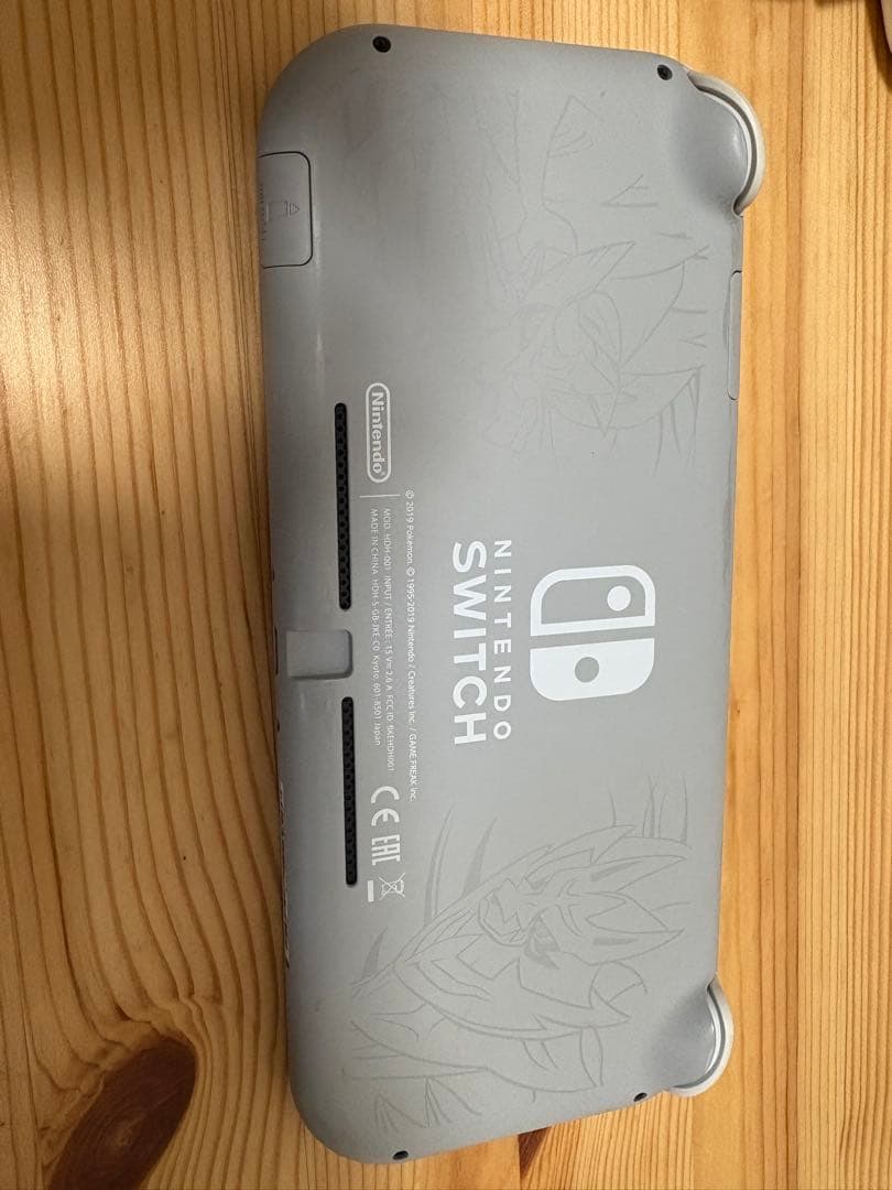Nintendo Switch Lite ポケモン剣盾モデル 本体 充電器付き