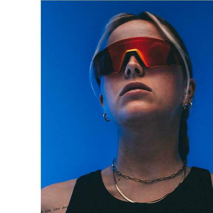 100% Aerocraft ブラック レッド ワンハンドレッド サングラス