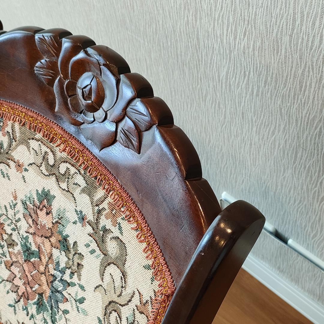 アンティーク　折りたたみ　ロッキングチェア　ロココ調　コブラン織り