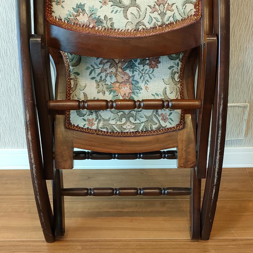 アンティーク　折りたたみ　ロッキングチェア　ロココ調　コブラン織り