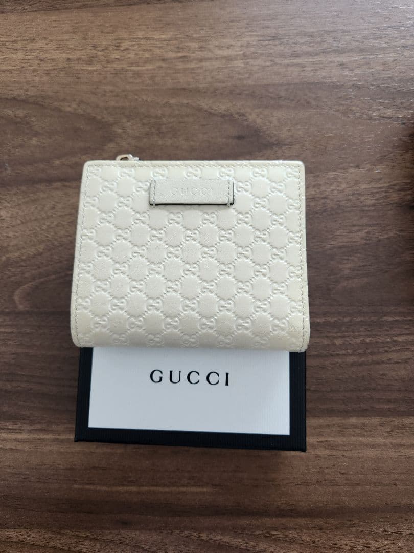 GUCCI マイクロシマGG柄 二つ折り財布