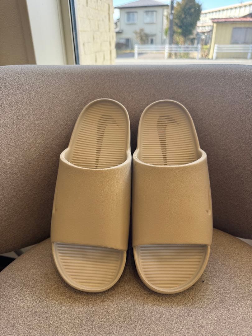 未使用近ナイキ カーム スライド28cm Nike Calm Slides