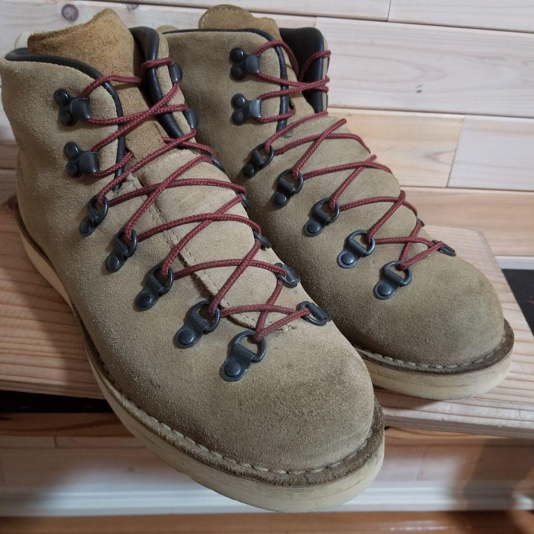 美品　廃盤　Danner ダナー　マウンテンライト　スエード　白タグ　USA